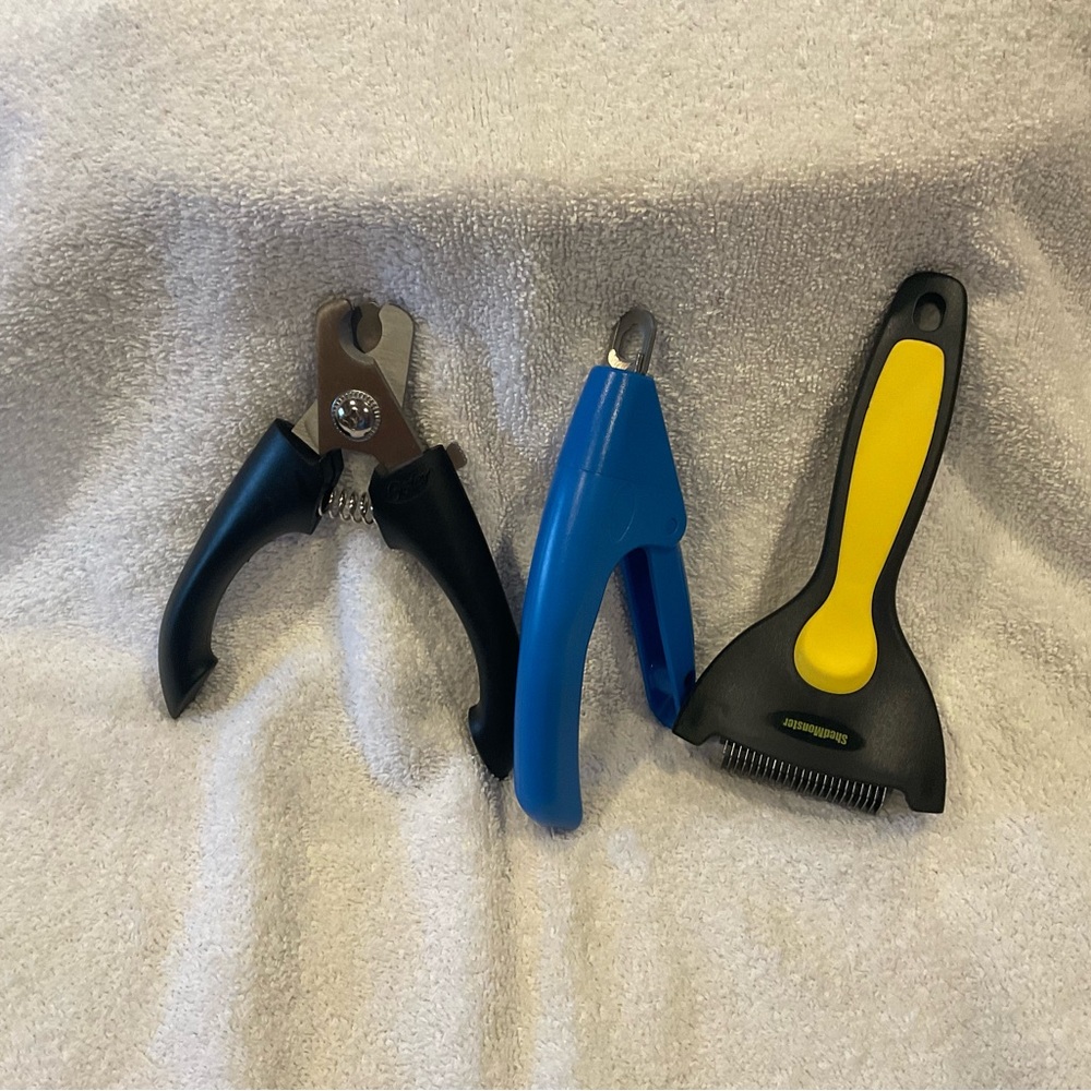 Dog Grooming Tools Set